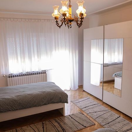 Apartmán Apartman Kaya Ðakovo Exteriér fotografie
